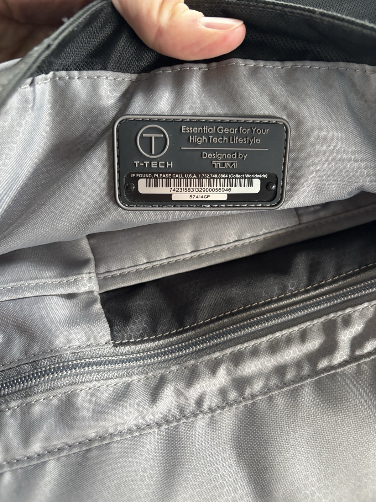 Tumi T-Tech Crossbody Messenger Bag Black and Grey Excellent Condition