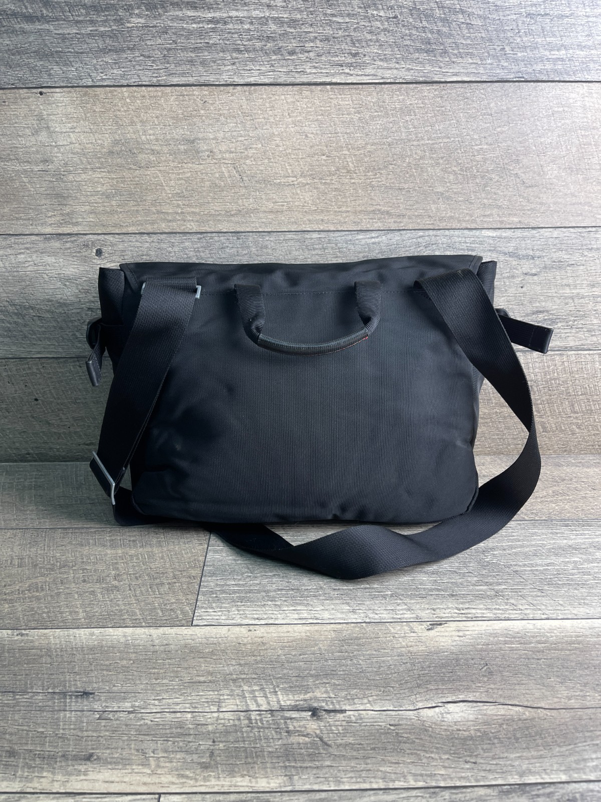 Victorinox Bag Messenger Black Zip Outer Pockets Adjustable Strap Crossbody
