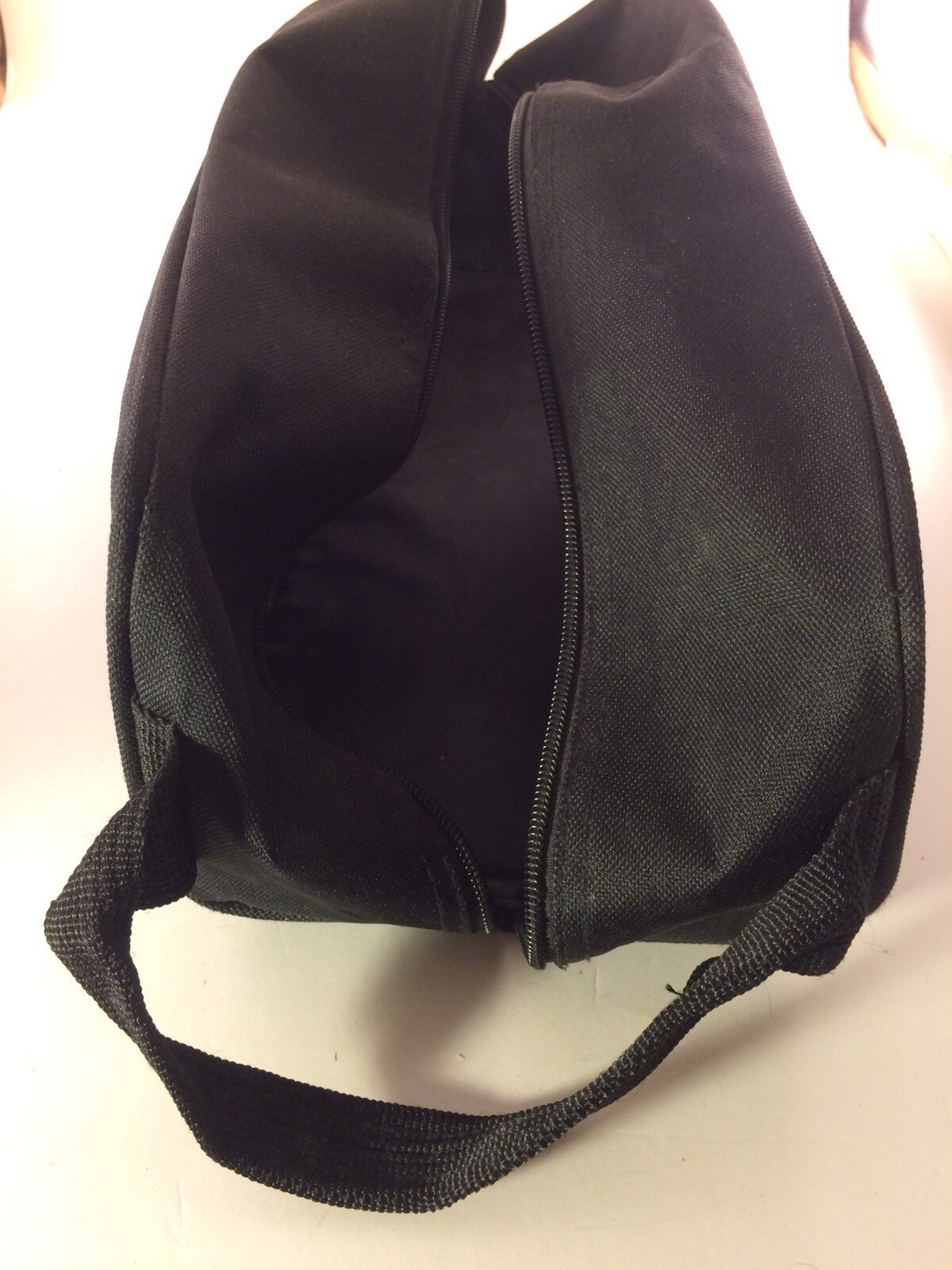 Large Solvay Pharmaceuticals Black Cloth Toiletries Travel Bag – VERY RARE
