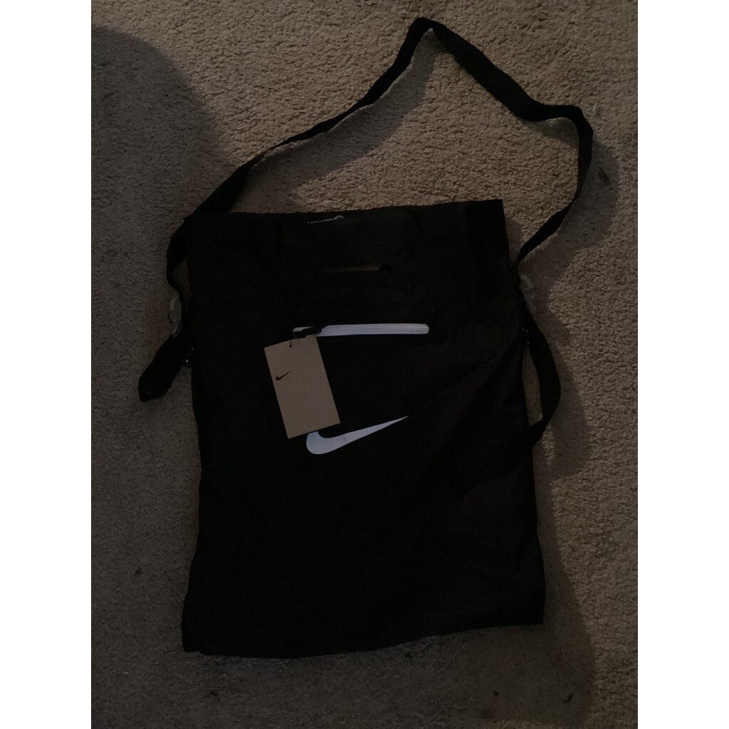 Nike Stash Tote