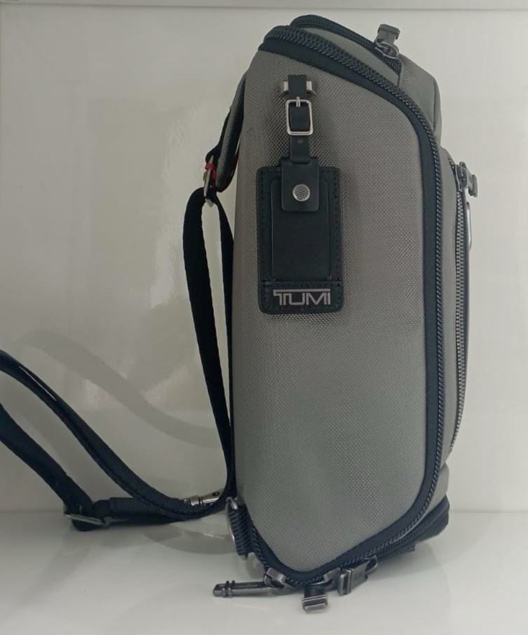 NWT TUMI Alpha Bravo Kelley Sling Alloy Gray
