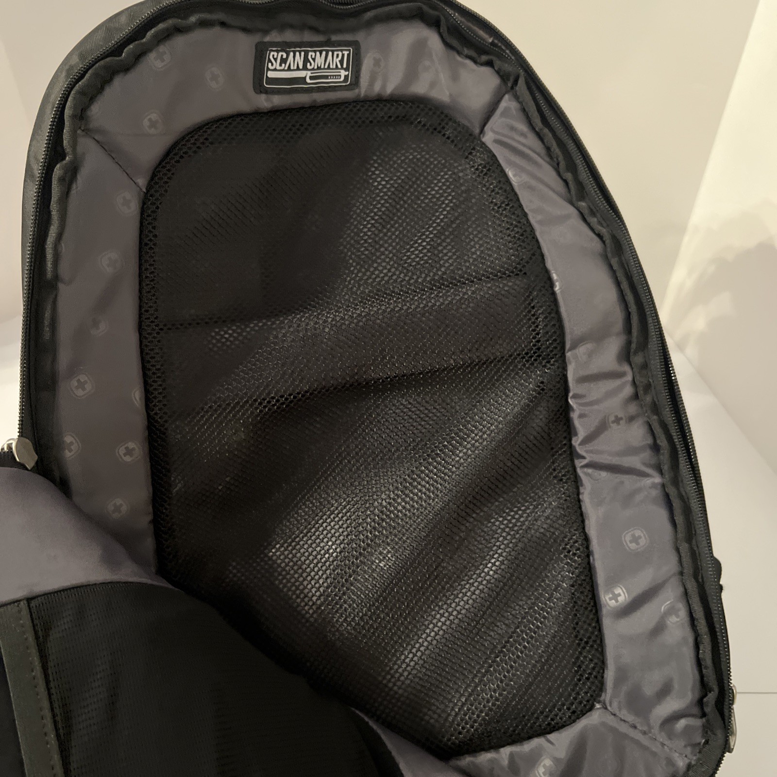 Swiss Gear Black Scan Smart Backpack/Computer Bag