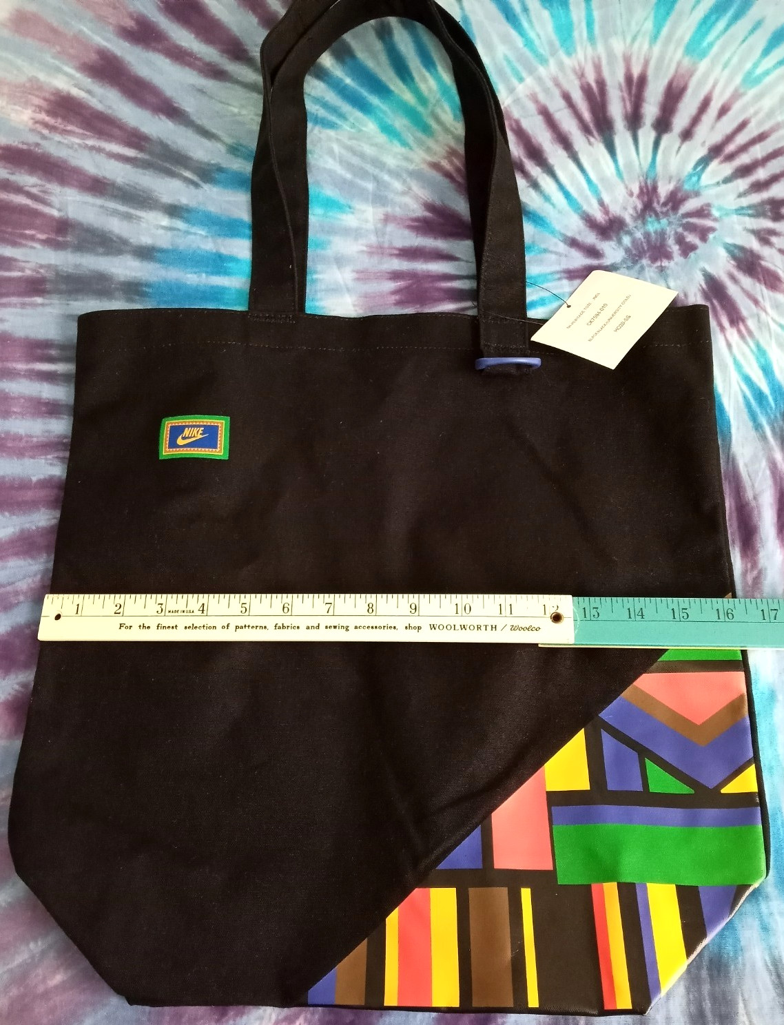 RARE Nike URBAN JUNGLE Heritage CANVAS TOTE BAG Black MULTICOLOR GRAPHICS Peace