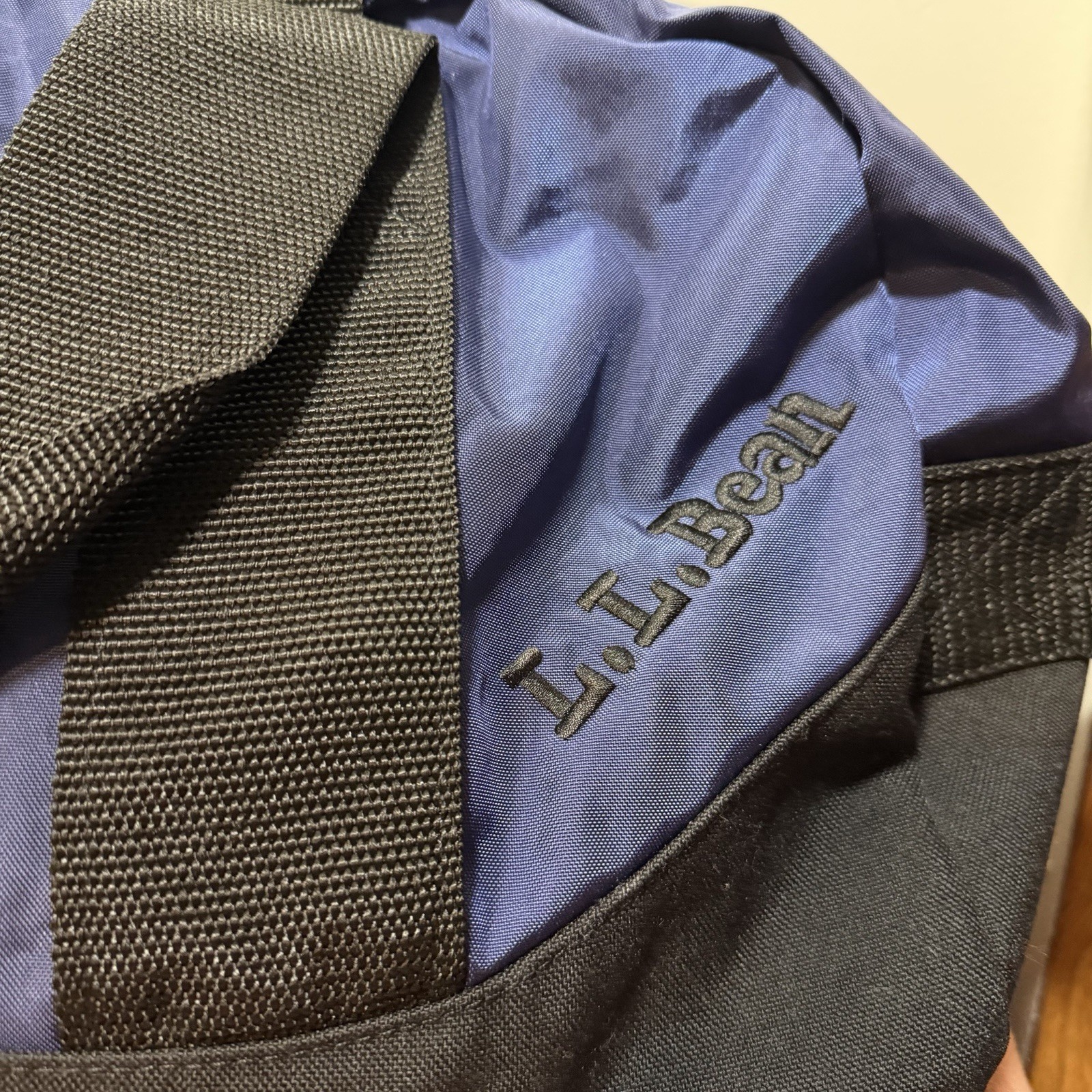 L.L. Bean Blue Medium Duffel Bag Gym Travel Carry On Tote Adventure Nylon 35L