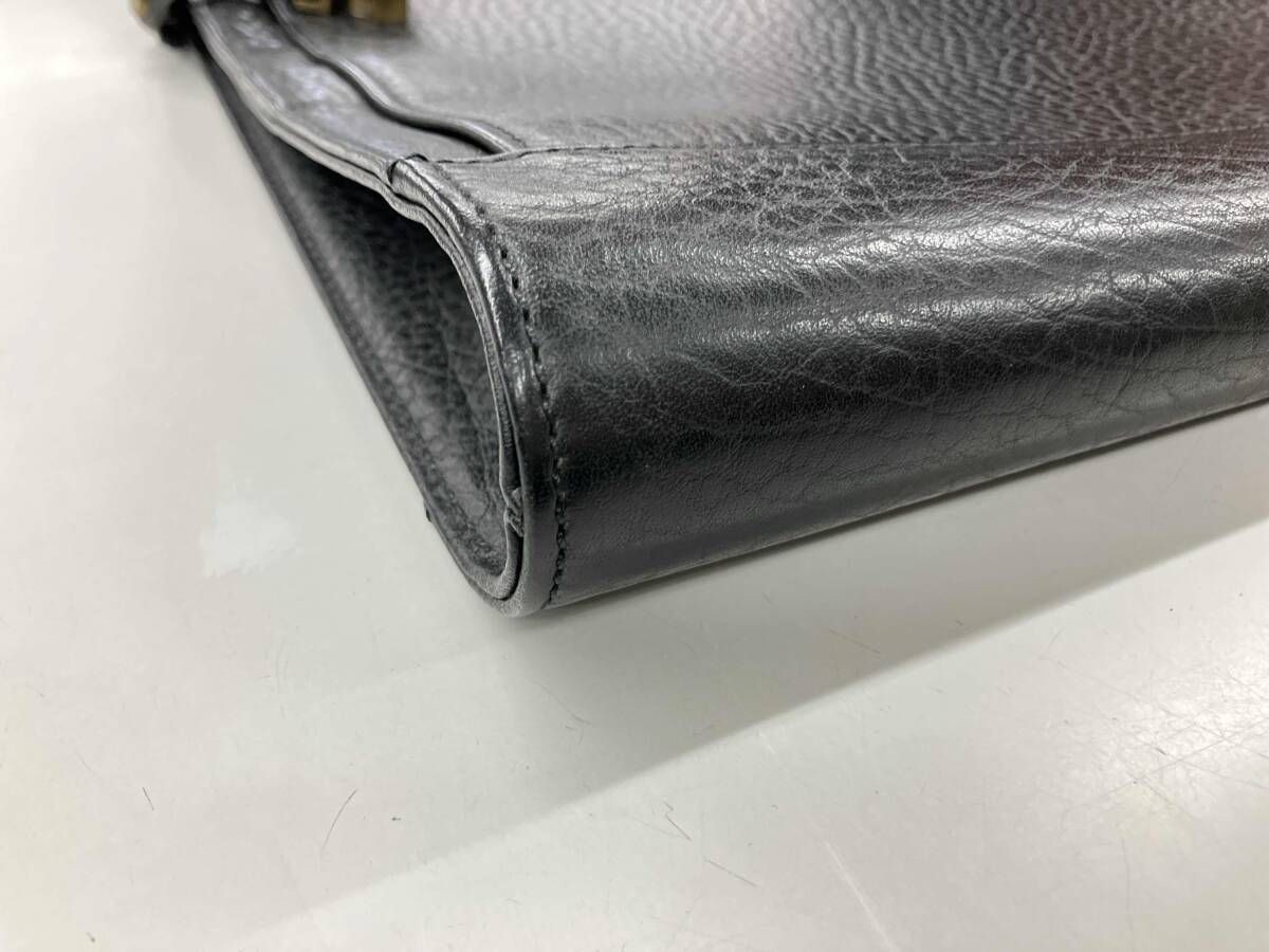 Authentic Burberrys Black Leather Second Bag 26x37cm Deterioration Damage