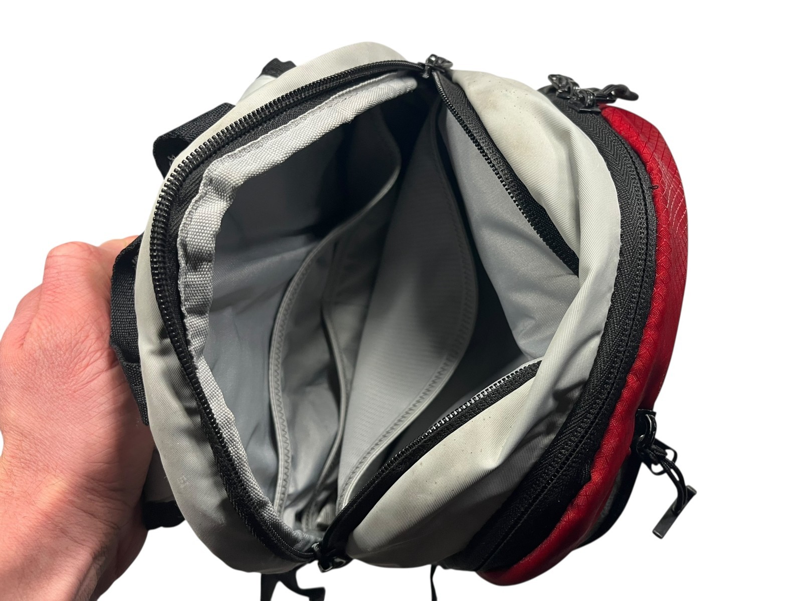 NIKE AIR-MAX Red/Gray BUBBLE-PADDED ATHLETIC BACKPACK Swoosh Track Gym Gear Bag