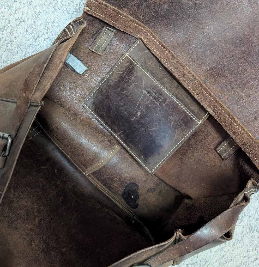 vintage J CREW messenger bag COWHIDE brown leather LAPTOP crossbody 16″ patina