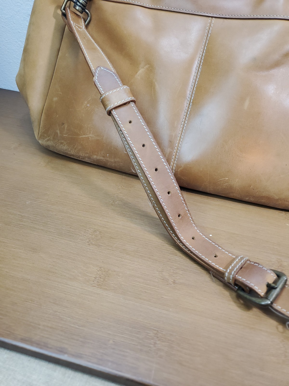 EDDIE BAUER Mens Thick Saddle Leather Tote Briefcase Messenger Bag Mailbag USA