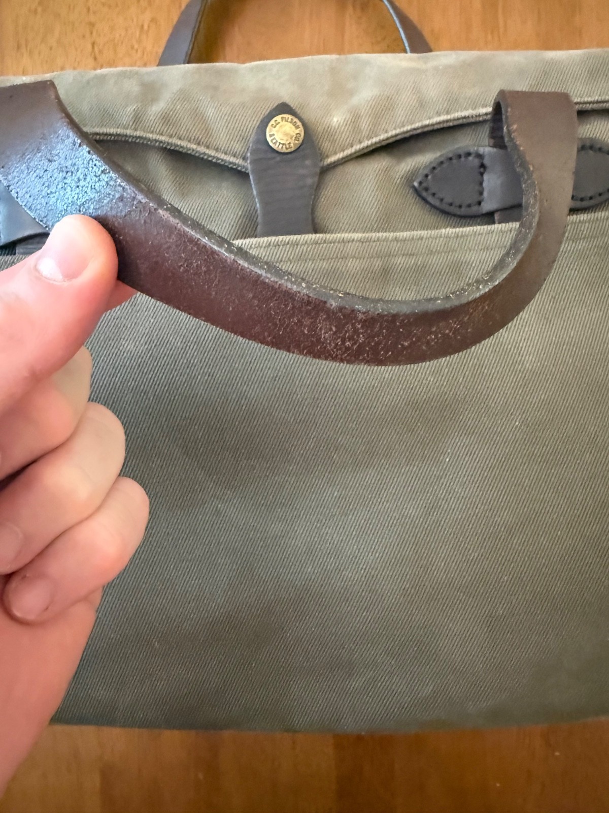 Filson 256 Original Briefcase EXCELLENT CONDITION Otter Green USA Leather