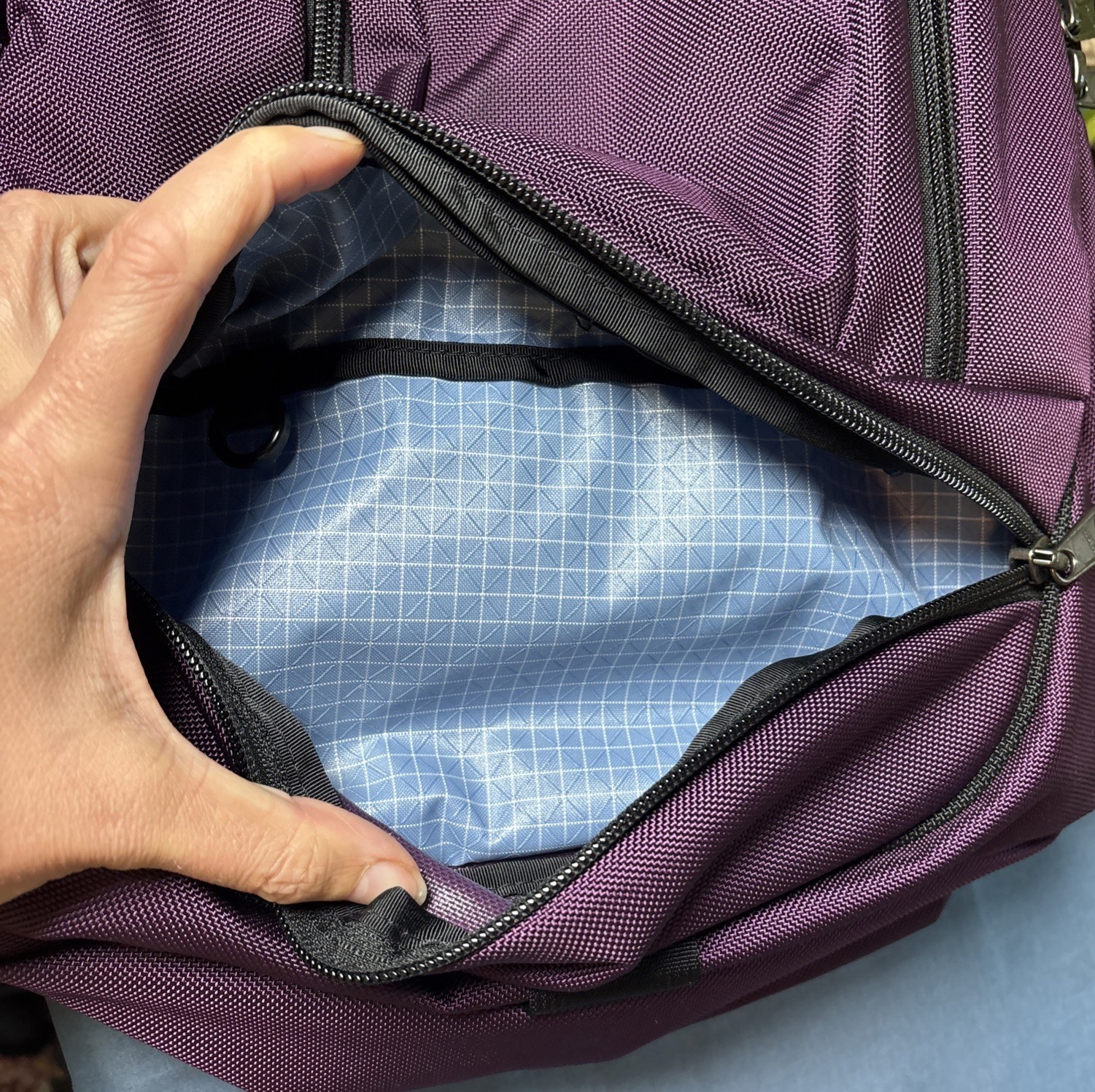 Tom Bihn Synapse 19 Backpack Aubergine Blue USA EDC Daypack