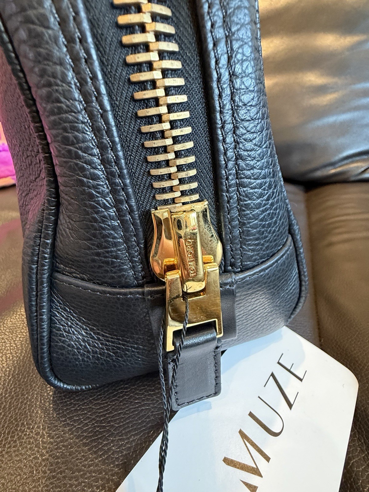 Tom Ford Olive Black Pebble Grained Leather Single Zip Toiletry Bag NWT $0 Ship