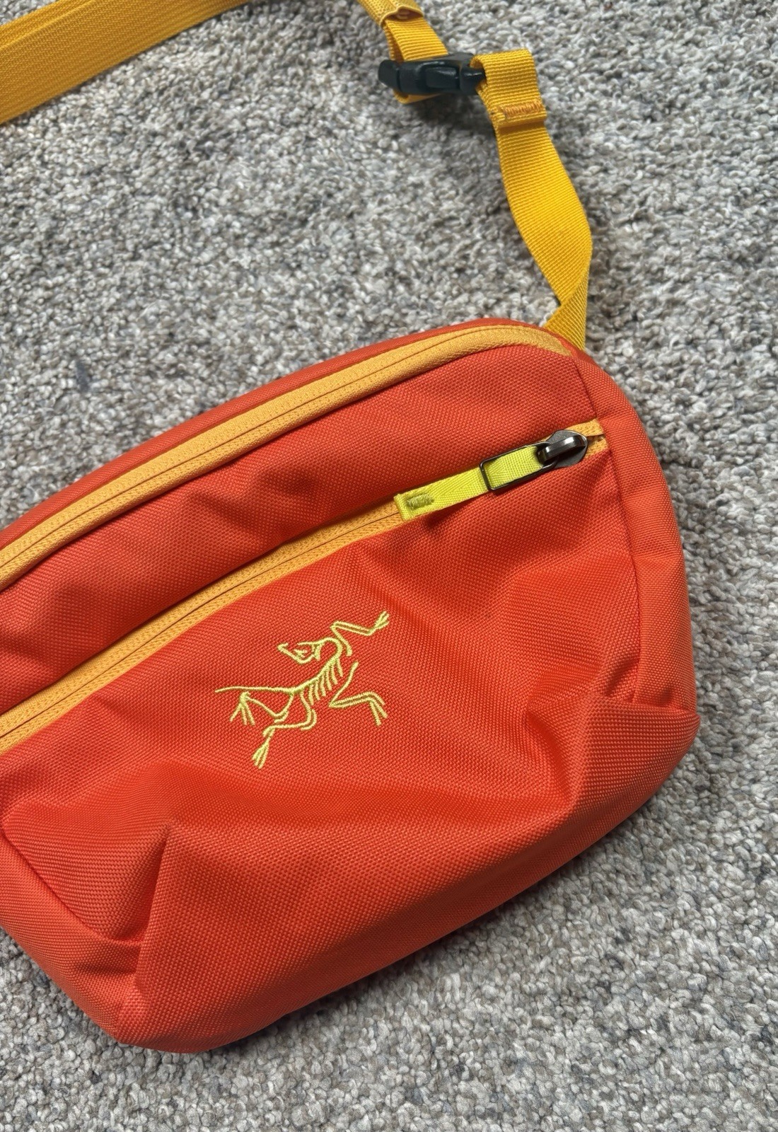 Arc’teryx Mantis 1 Waistpack Orange Tribble Solaris Hiking 1.5 LT