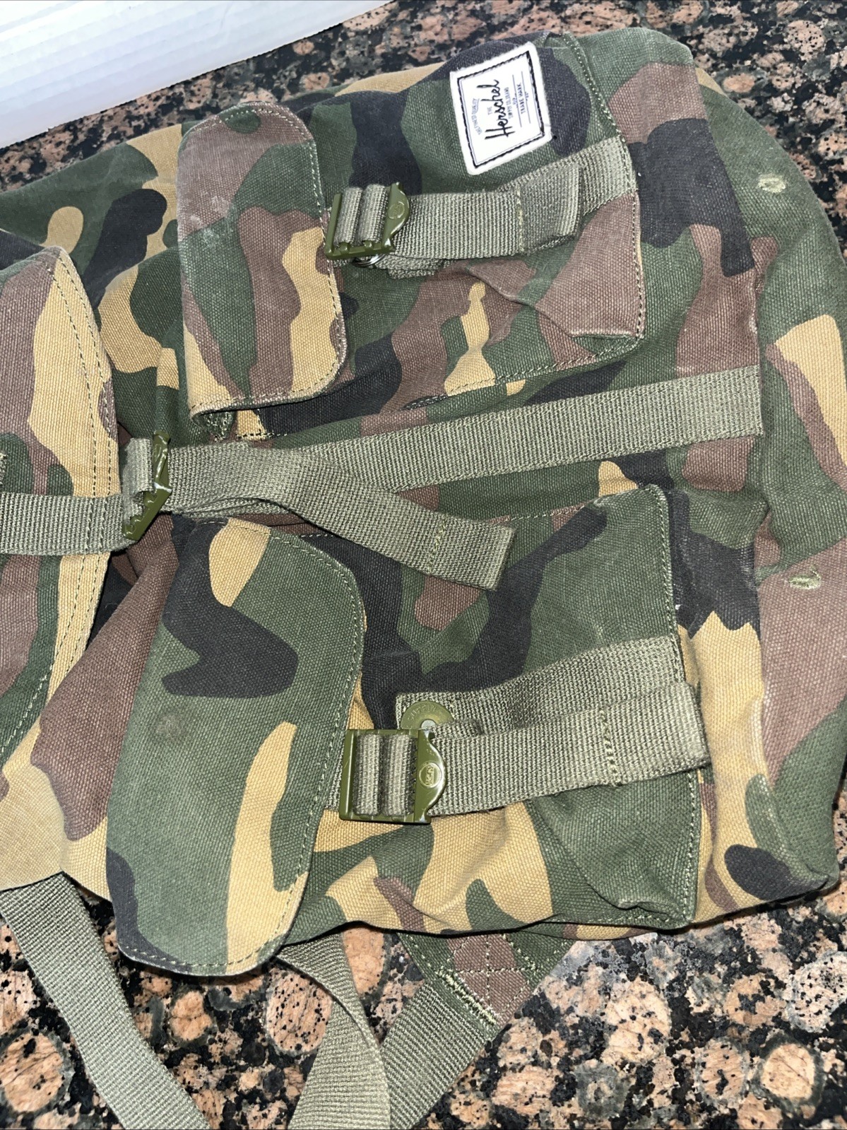 HERSCHEL SUPPLY CO Unisex CAMO Backpack 20.5L Camouflage Brown Green 17 X 13″