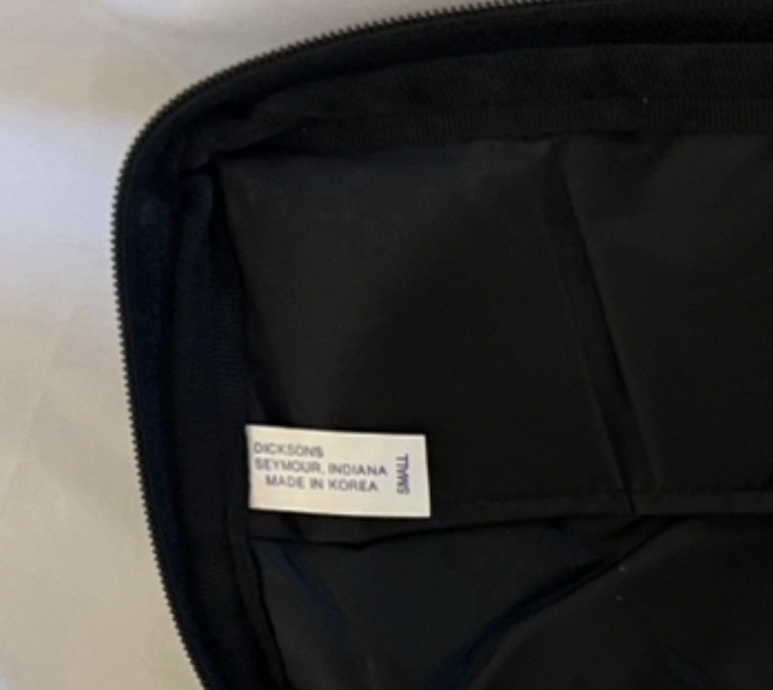 Army Dicksons Seymour, Indiana Canvas Bag 10″ x 7″ x 1.5″. MADE IN KOREA.