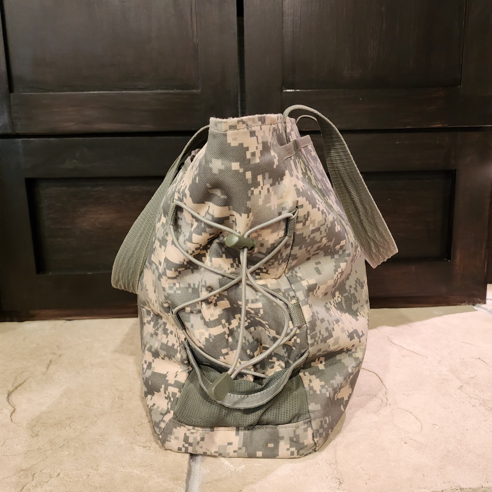 Flying Circle Digital Camo Shoulder Bag 13″X13″ Style 300/4156 Plain