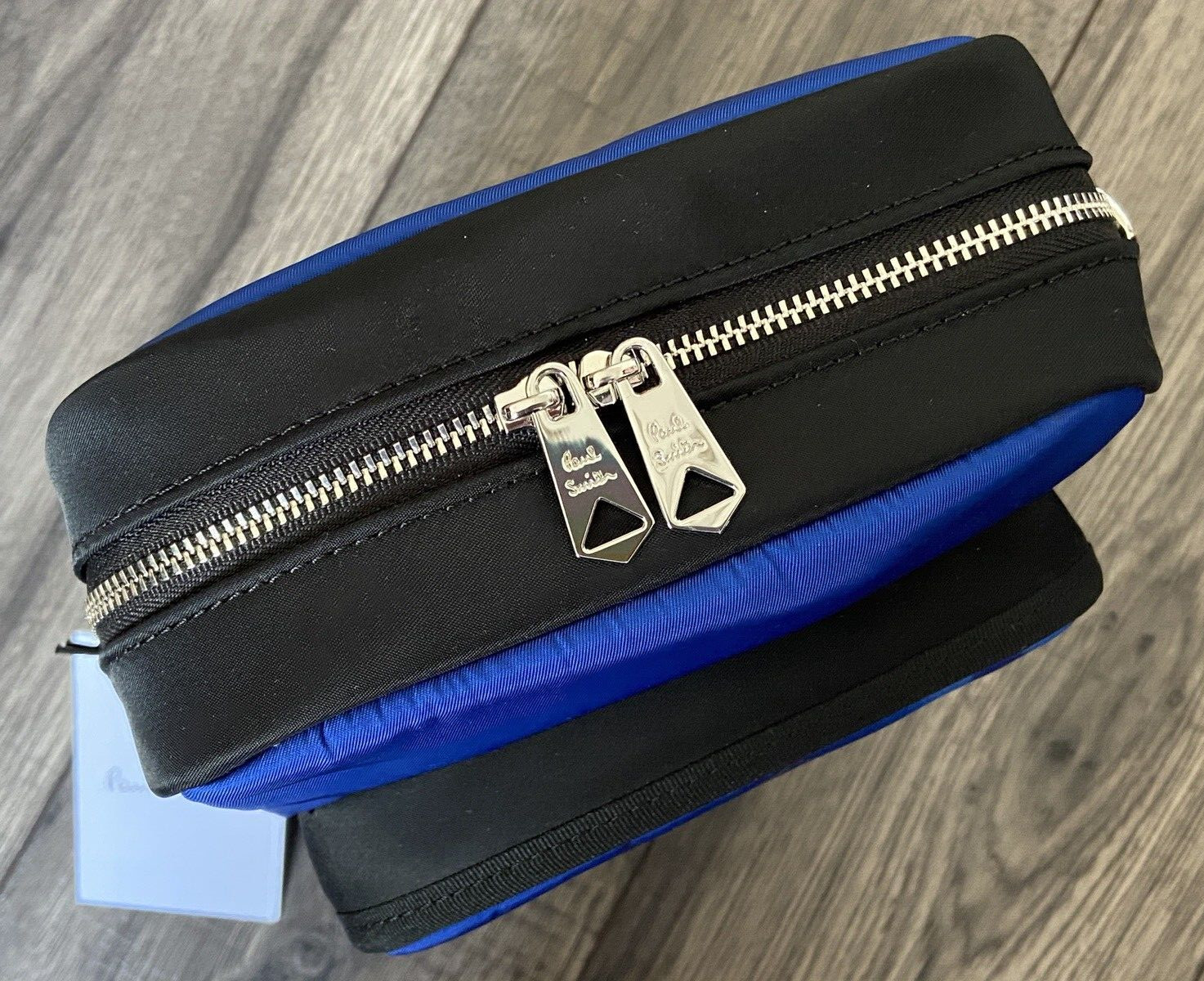 PAUL SMITH SPRAY LOGO CROSSBODY FLIGHT BAG RETAIL BNWT