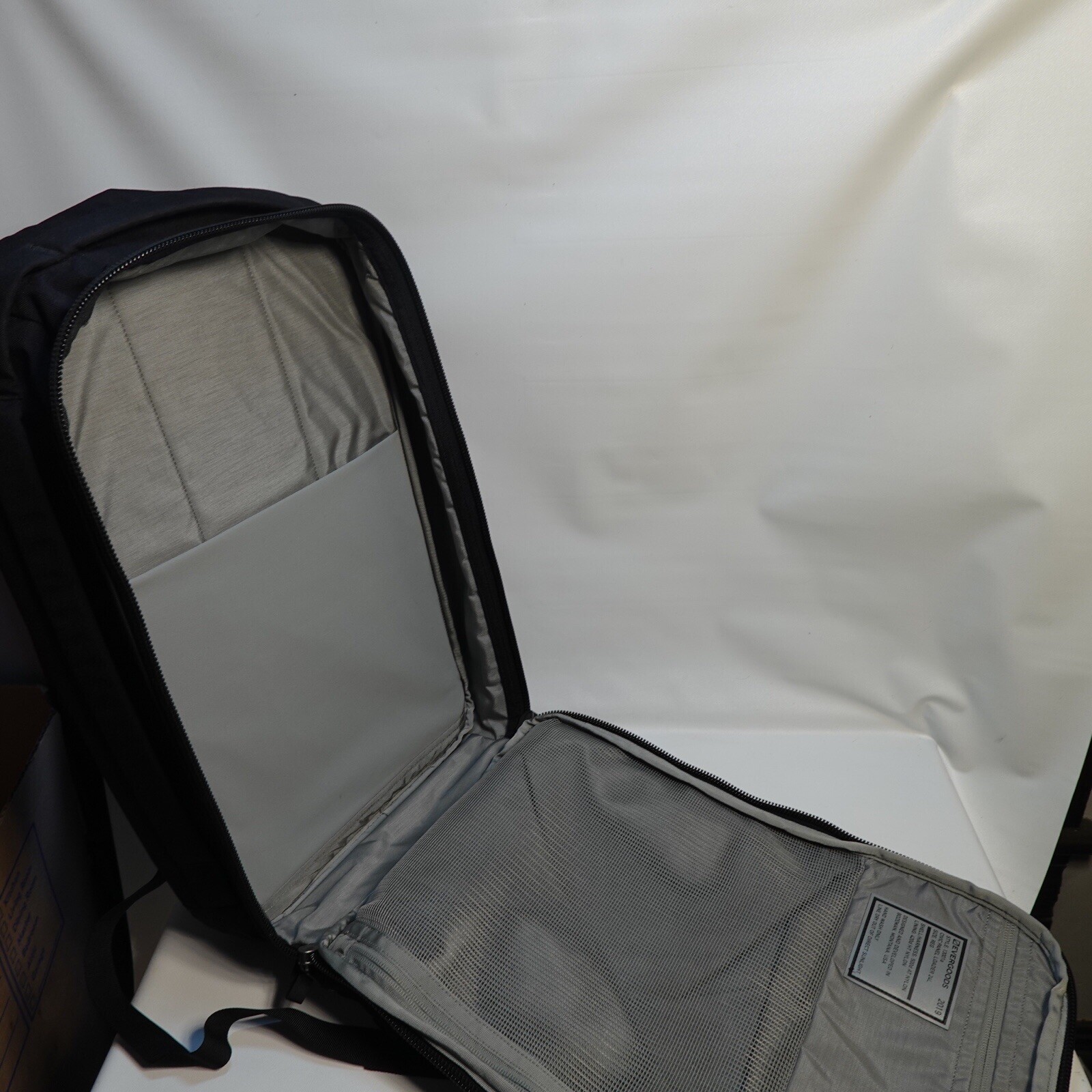 Evergoods 13001A CPL24 Civic Panel Loader 24L Backpack black 2019