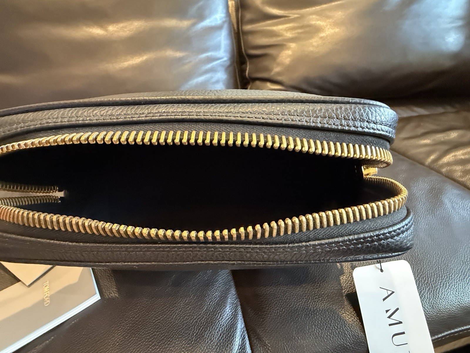 Tom Ford Olive Black Pebble Grained Leather Single Zip Toiletry Bag NWT $0 Ship