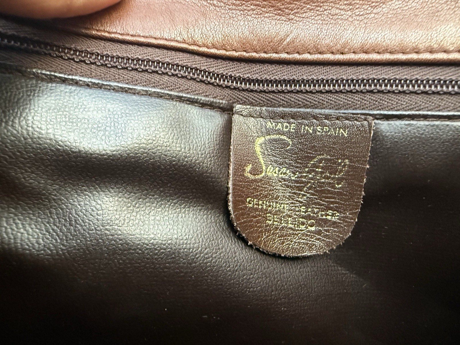 Susan Gail Brown Button Closure messenger bag purse crossbody Spain leather