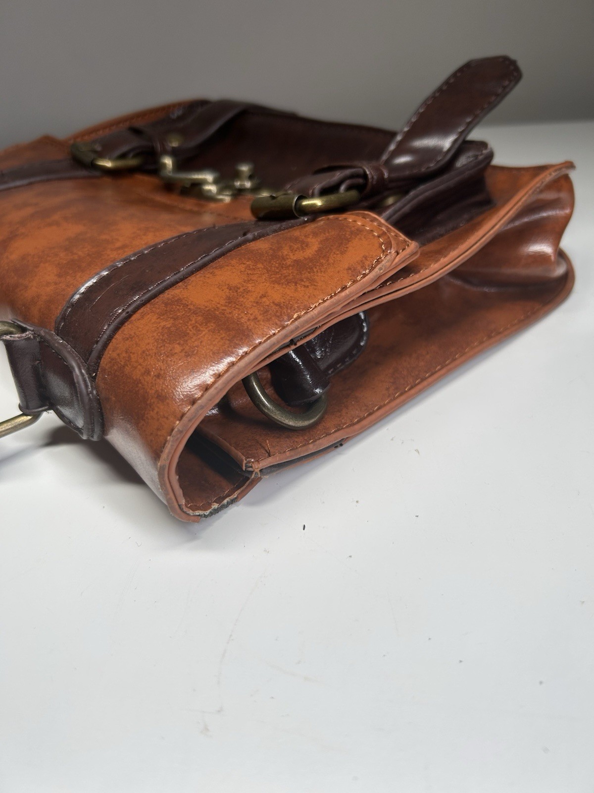 Brown Messenger Bag, Top Handle, Buckle Straps, Push Lock/Zip, Inner Pockets