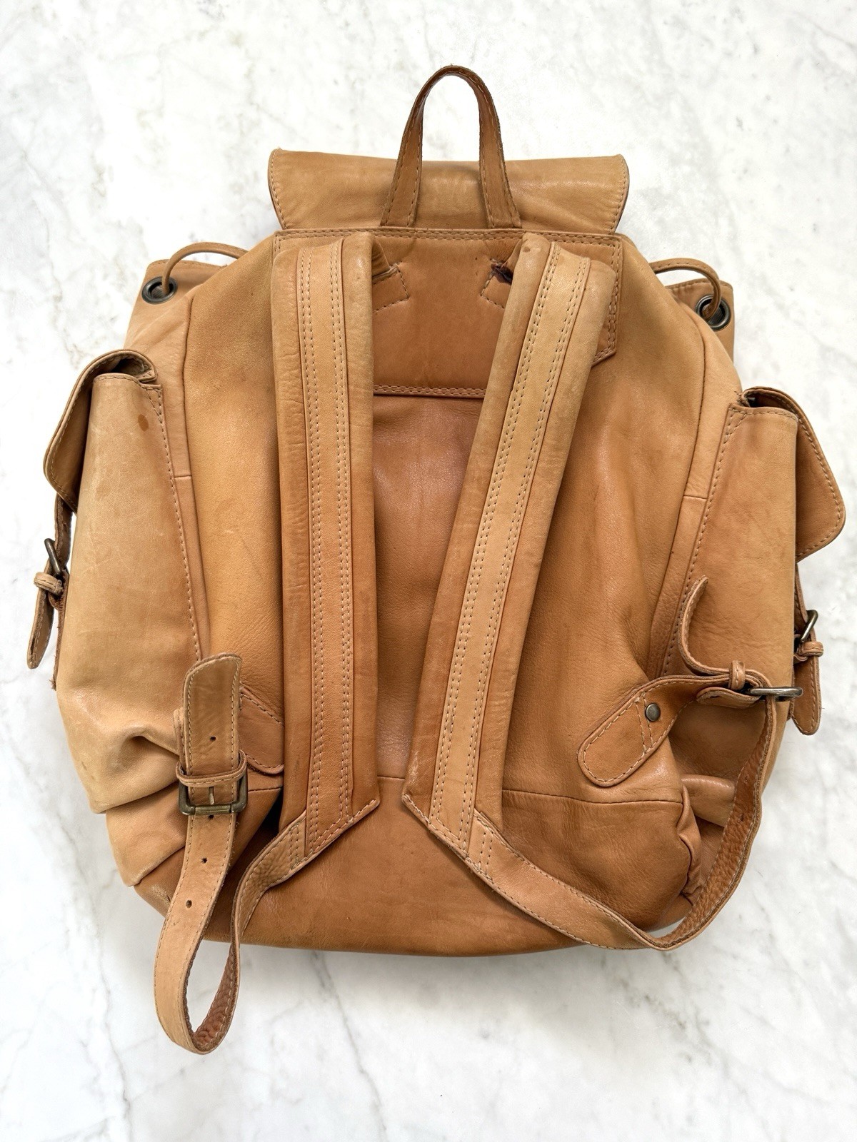 Vintage ELLINGTON Authentic Camel Color Leather Large Backpack – Distressed