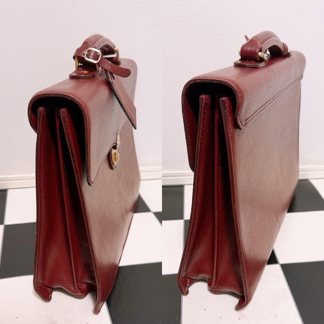 Authentic Burberrys All Leather Business Briefcase 28cm x 38cm x 9cm, Burgundy