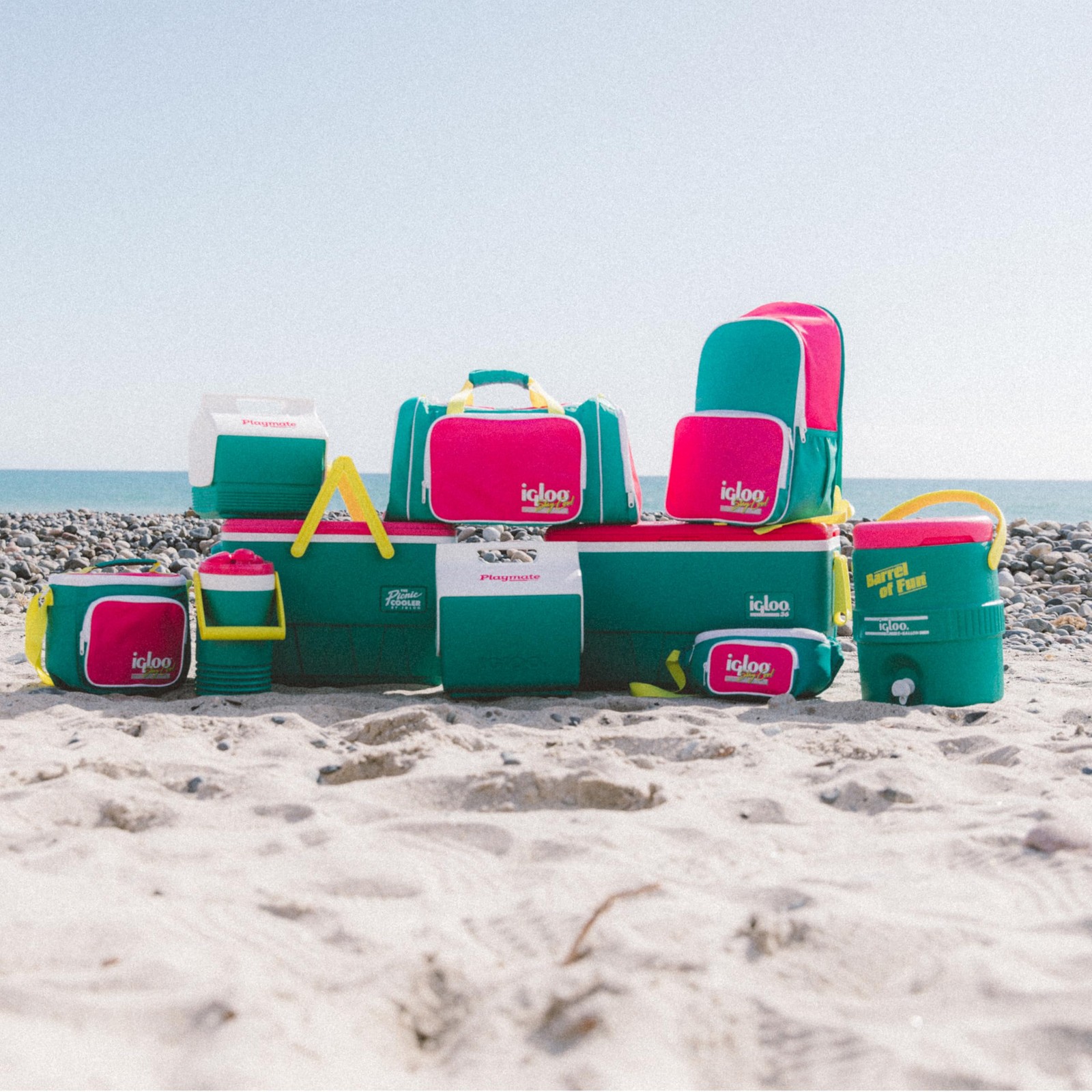 Jade Fanny Pack – Stylish, Lightweight, and Perfect for On-the-Go Adventures