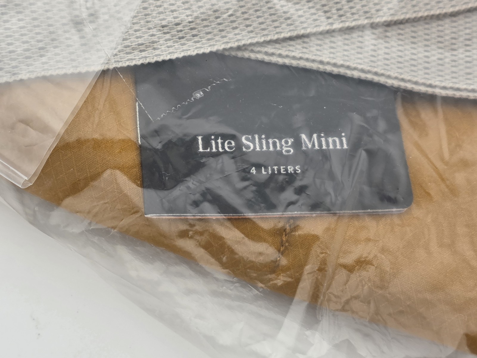 *NWT* Bellroy Lite Sling Mini 4L – RARE Copper Color – Lightweight Crossbody Bag