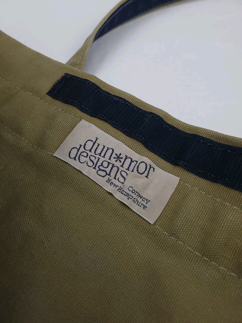 Vintage 90s Dun Mor Designs Duck Embroidered Heavy Canvas Tote Bag USA Navy Tan