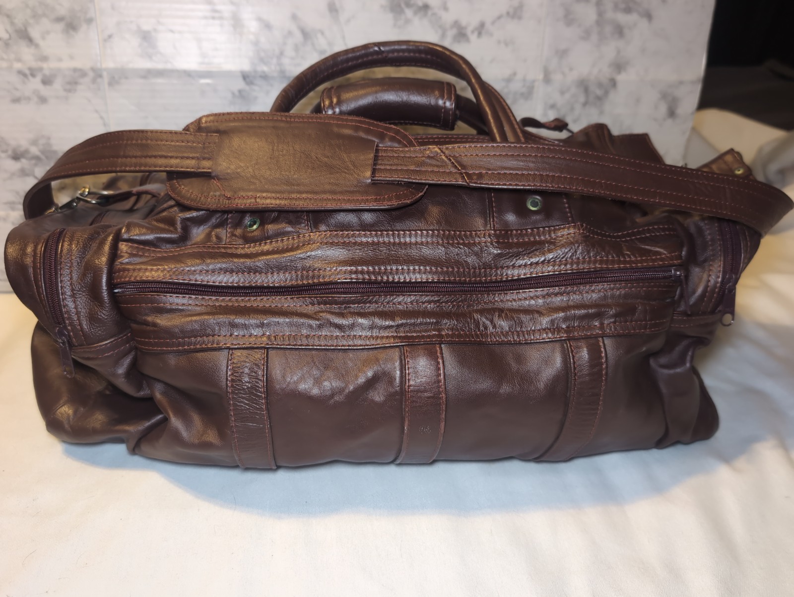Vintage Genuine Leather Burgundy Duffle Bag Tote Travel Carry-On Shoulder Mexico