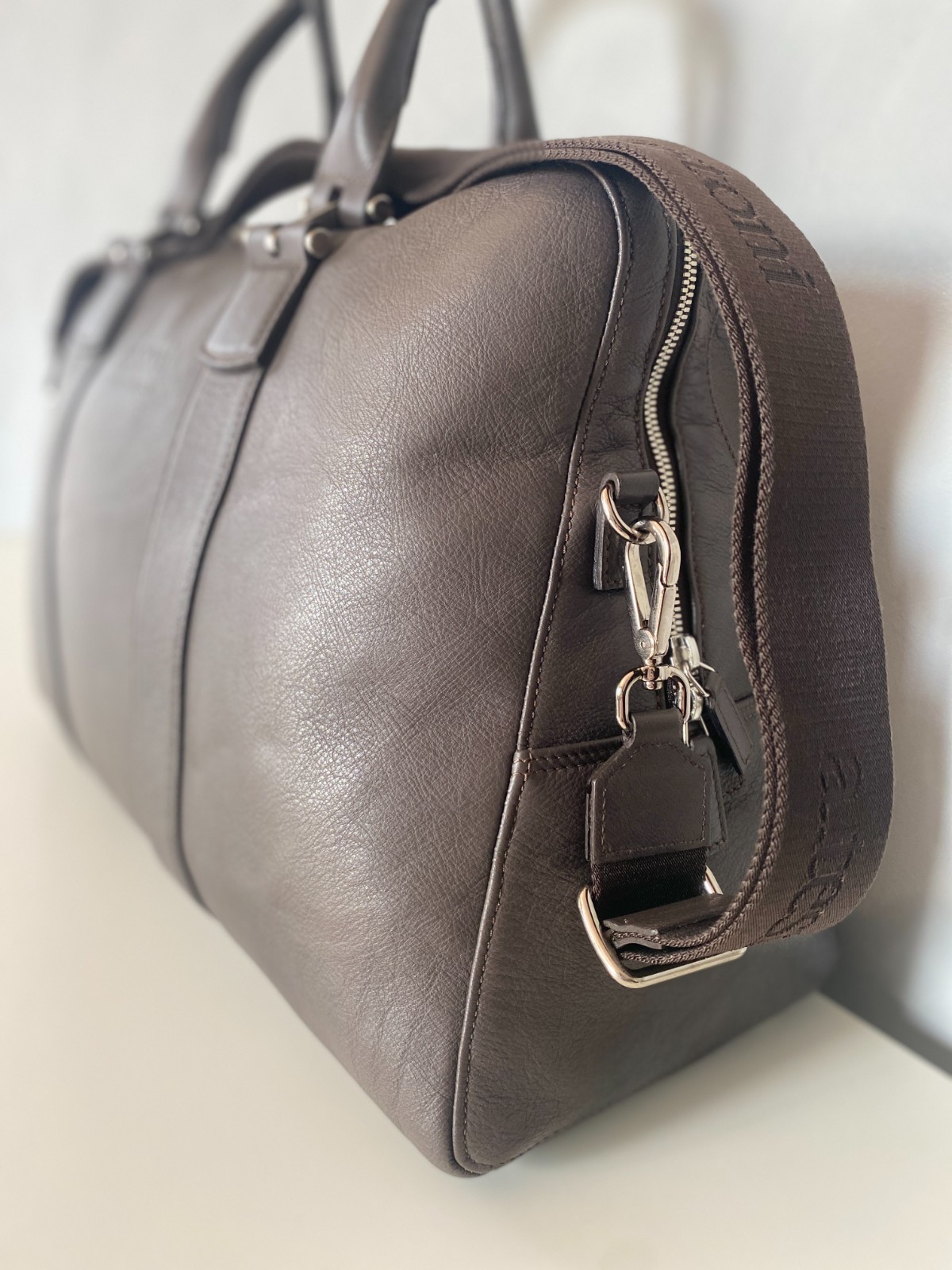 New Leather Testoni Brown Weekender Bag Italian Luxury Travel Duffel NWT