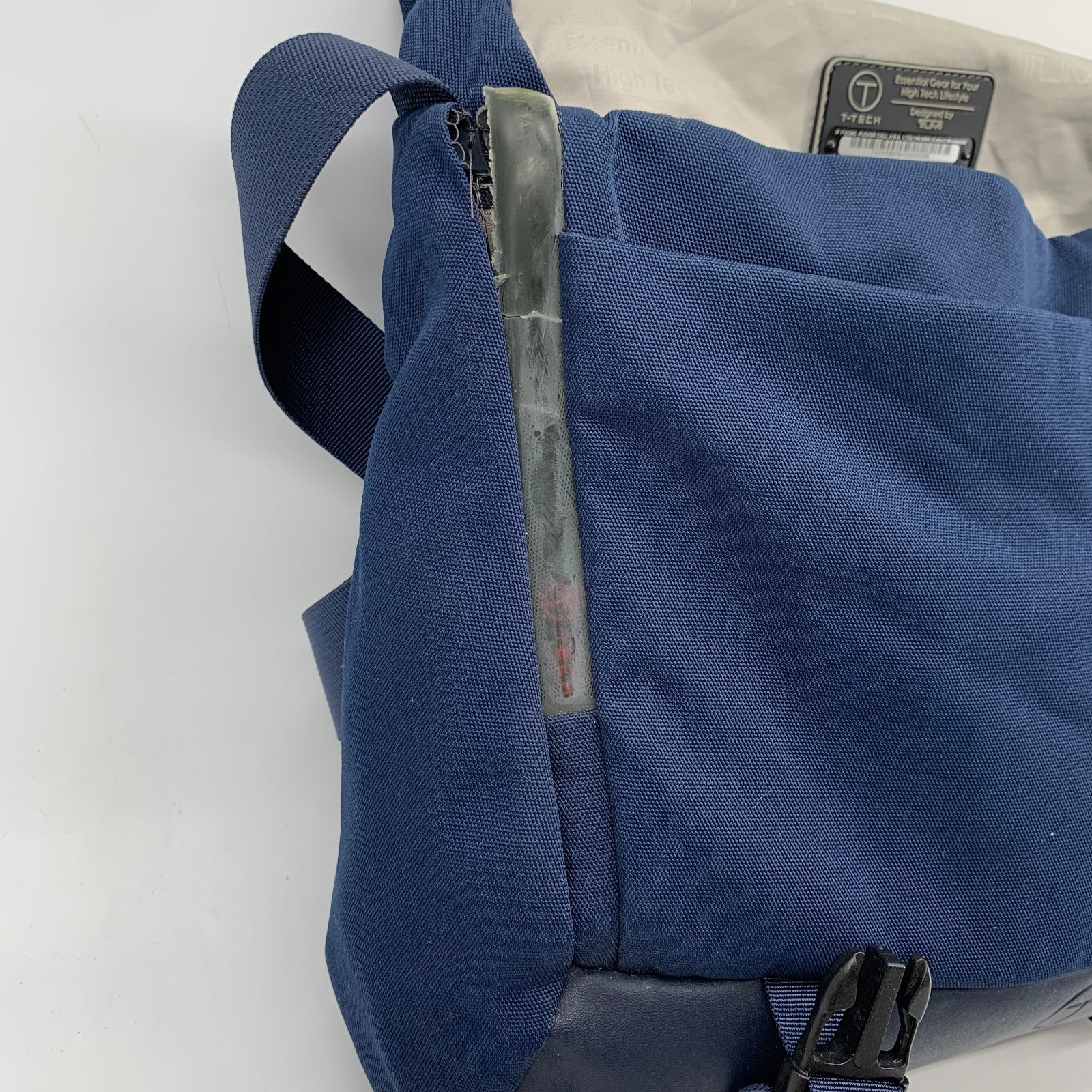 T-Tech by Tumi Messenger Bag Navy Blue Canvas Crossbody 6771NVY 15x10x4