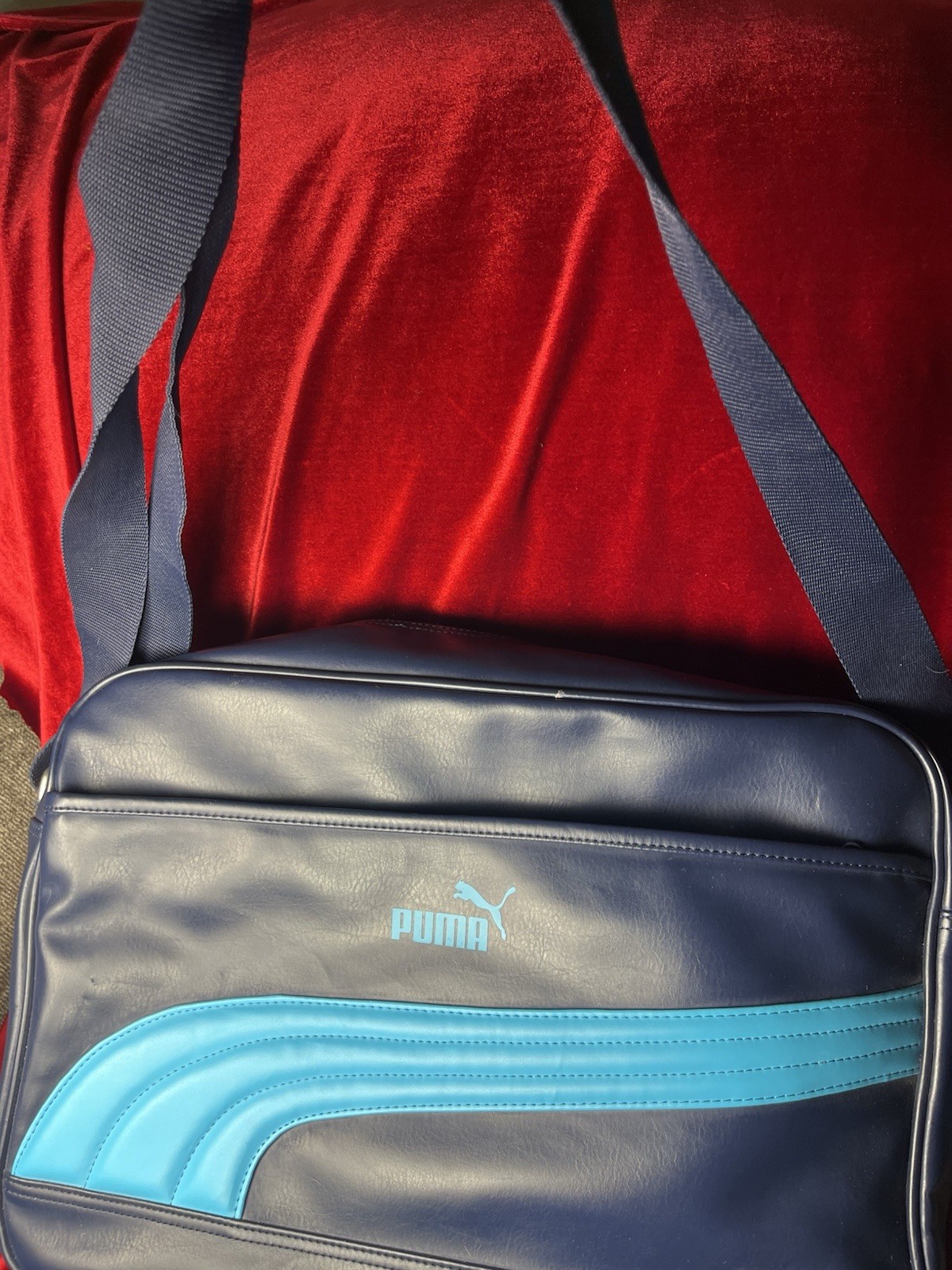 PUMA Messenger Bag Teal Turquoise Blue Stripe 90’s Y2K Retro Vinyl Puma Bag GUC