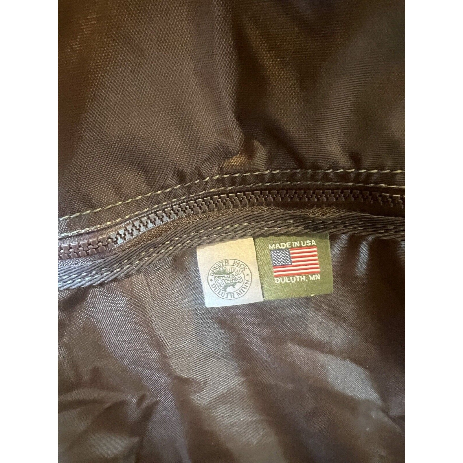 Duluth Pack Sportsman’s Garment Bag In Waxed Canvas Burgundy EUC