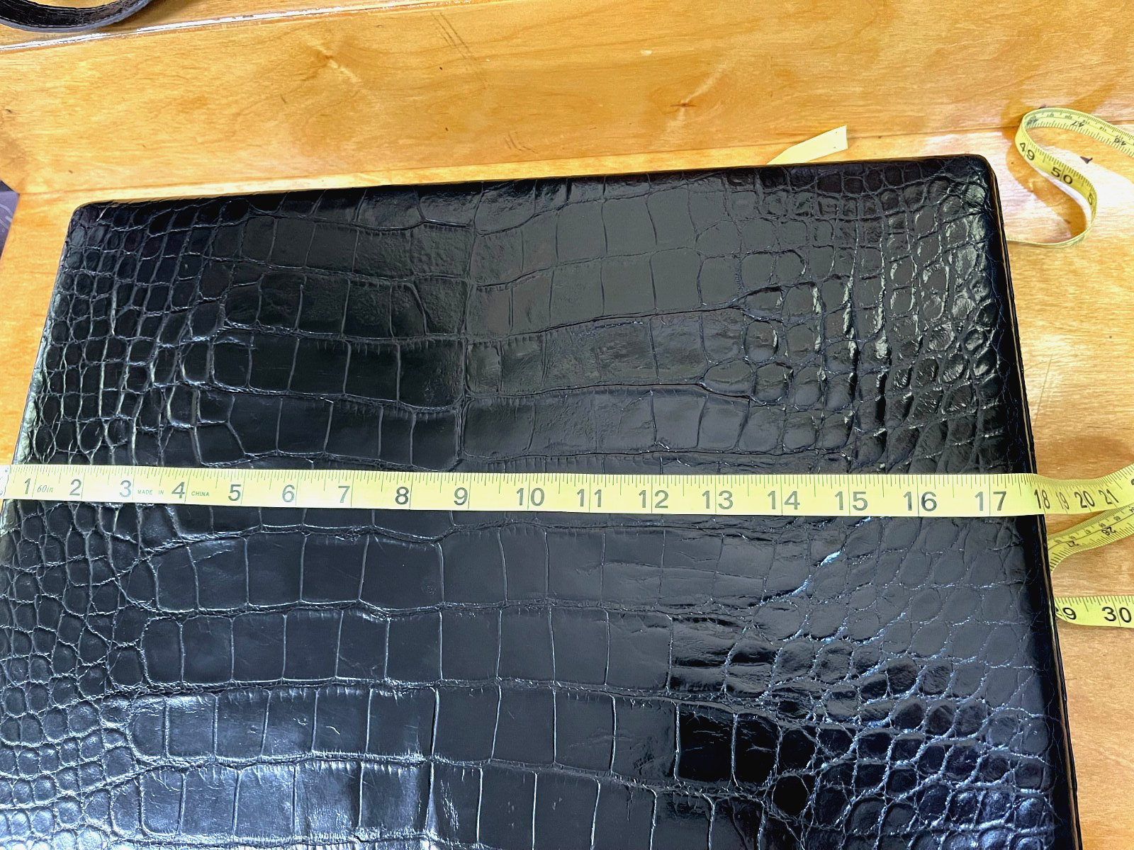 Genuine American Alligator Briefcase NEW Black Classic Case Lock Pockets 18x13x4