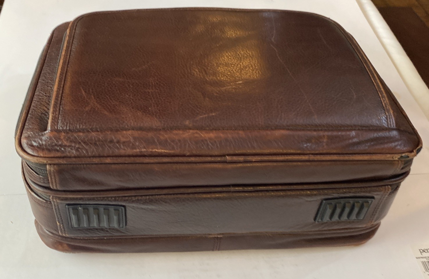 Vintage WILSON Genuine Leather Brown Travel Bag Expanding 5 Zipper Compartments