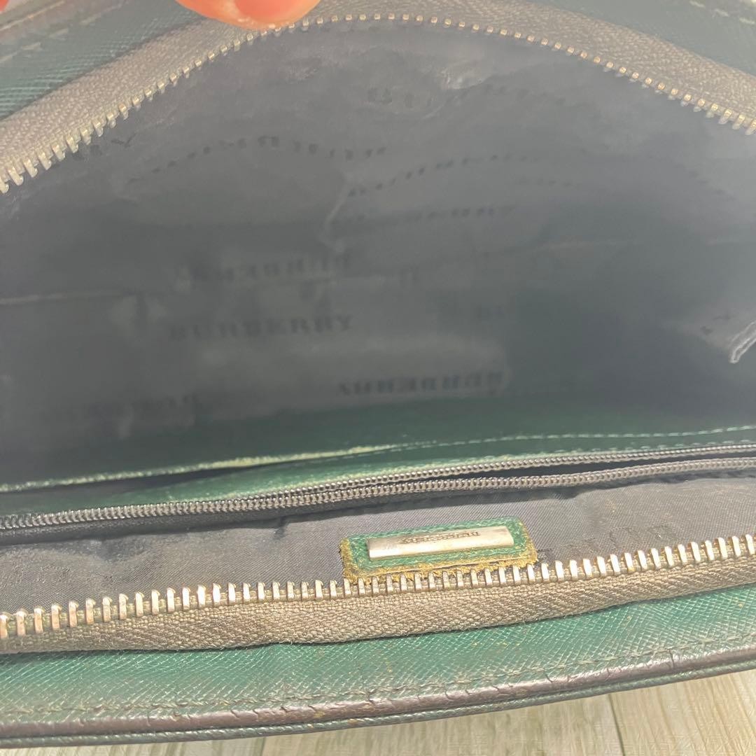 Authentic Burberry Leather Clutch Bag Green 25.7cm x 18cm x 6.5cm Damaged