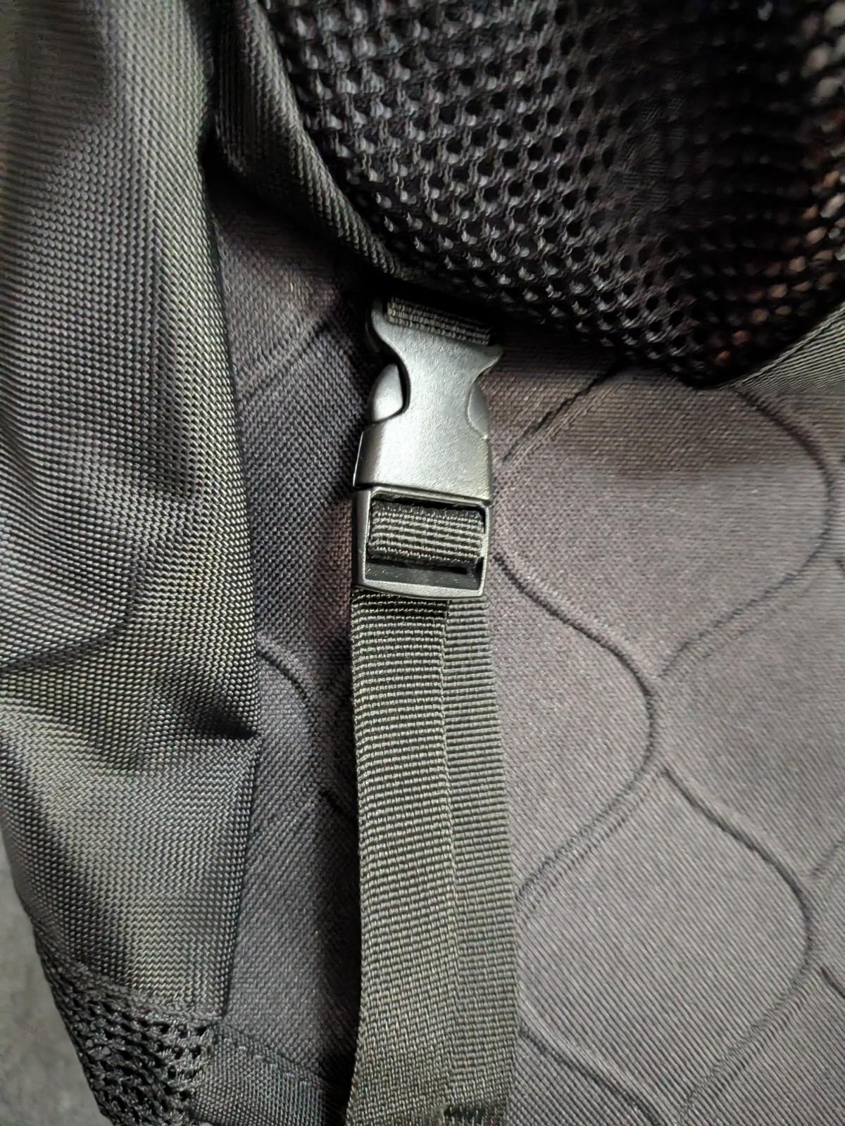 Pacsafe Daysafe100 Lockable Backpack Bag Anti-Theft Anti-Cut Material
