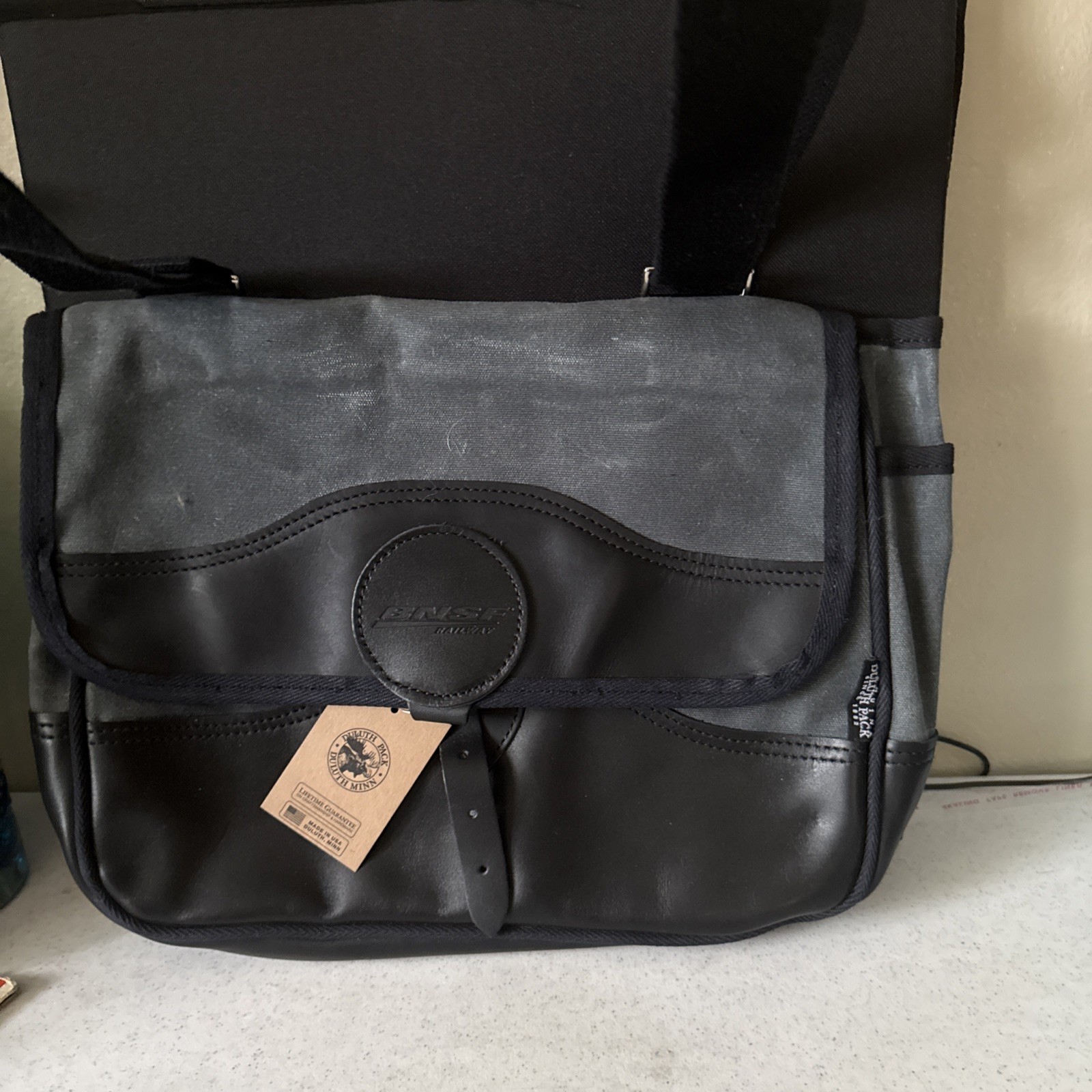 Duluth Pack Field Satchel Gray W Black Leather Trim Messenger BNSF Railroad NWT