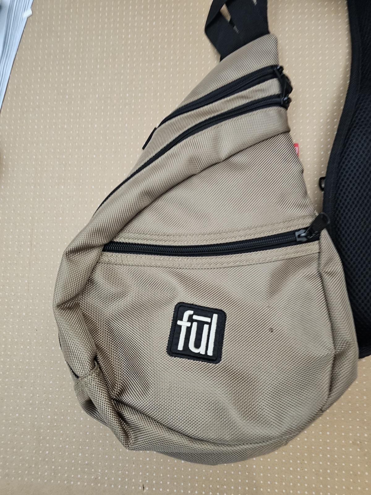 Sling Bag FUL Shoulder Backpack Adjustable Strap Beige Crossbody Hike Camping