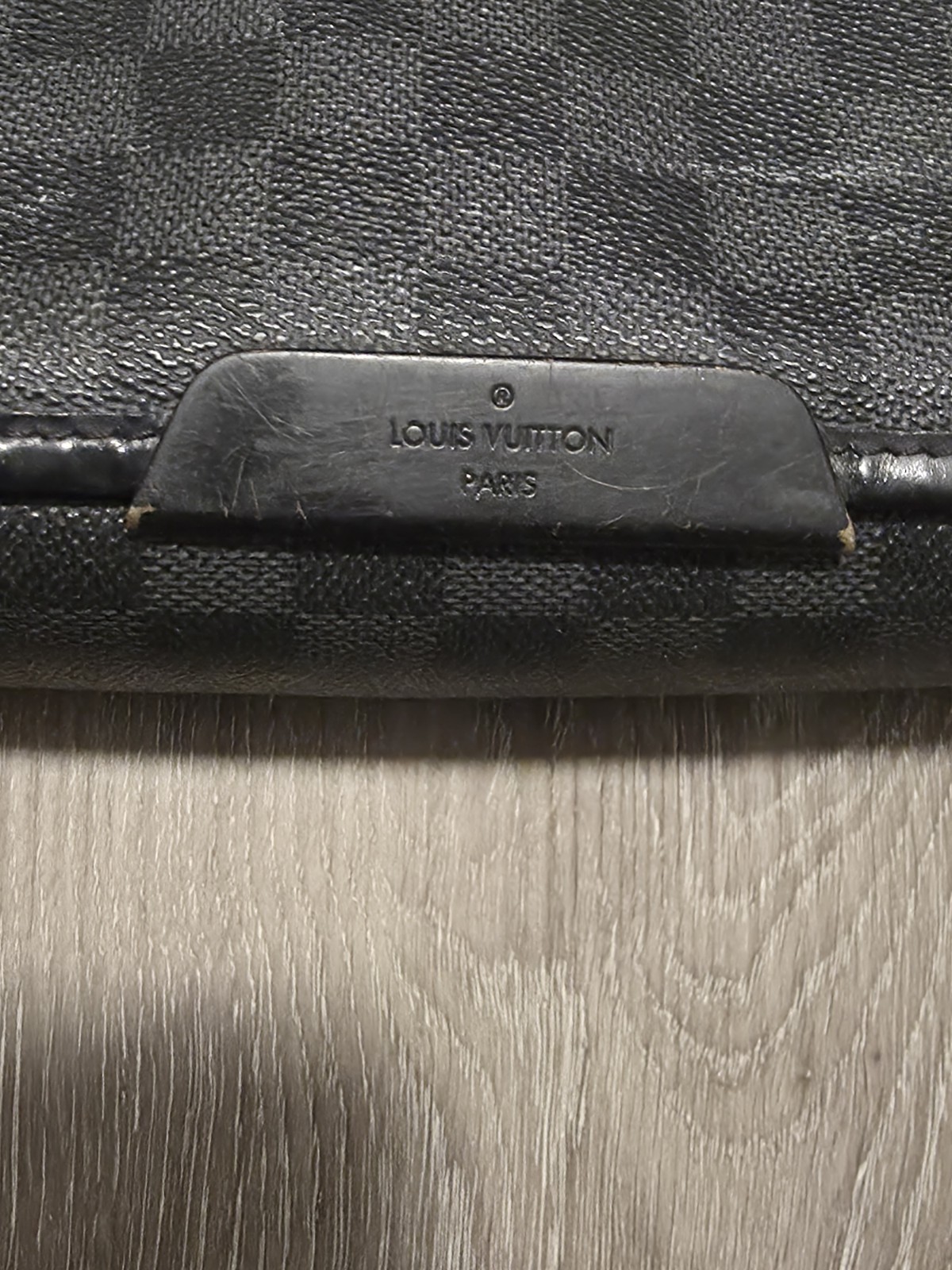 Louis Vuitton Damier Graphite Messenger Bag Unisex