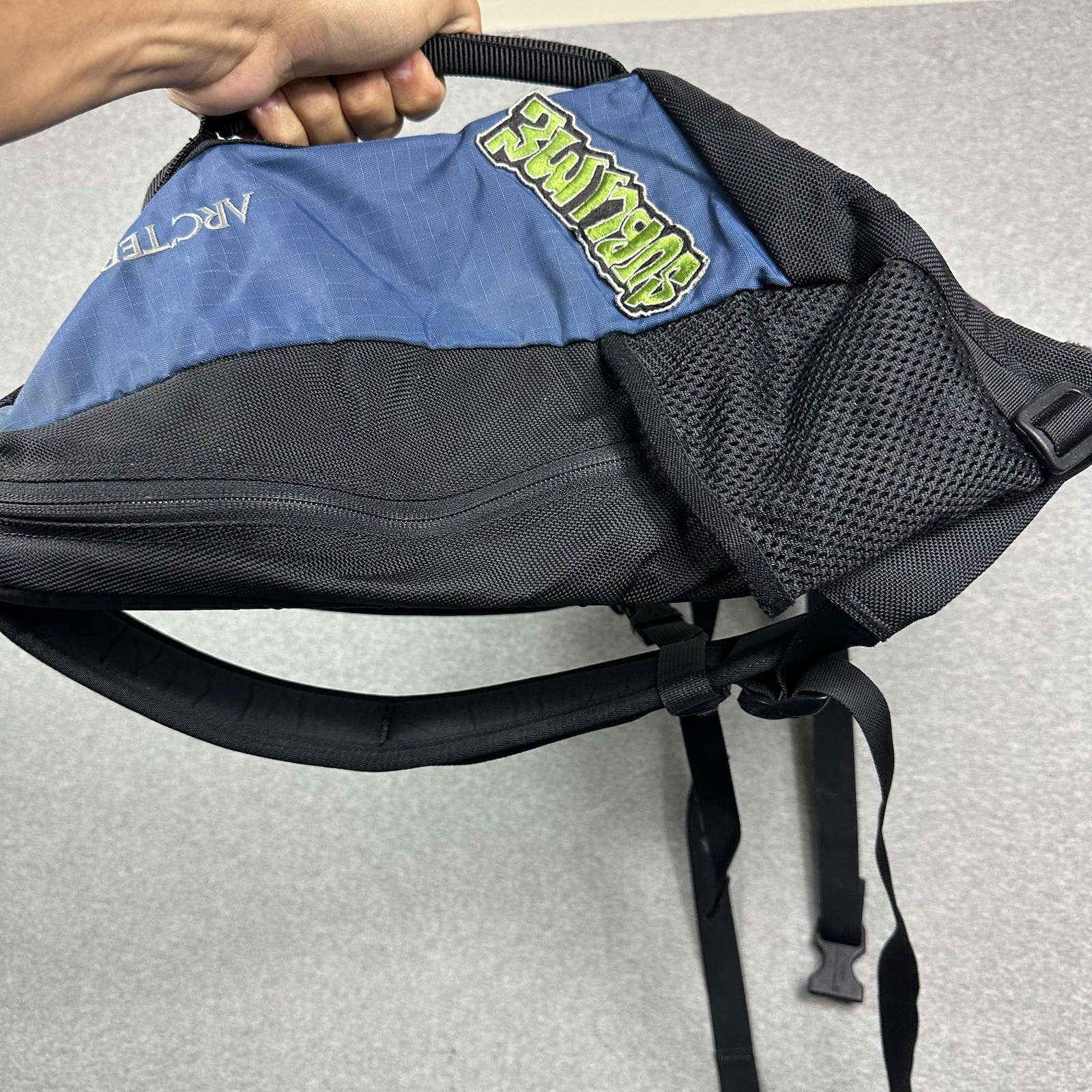 Vintage Arc’teryx Covert Backpack Small Lightweight Black Blue Hiking Day Pack