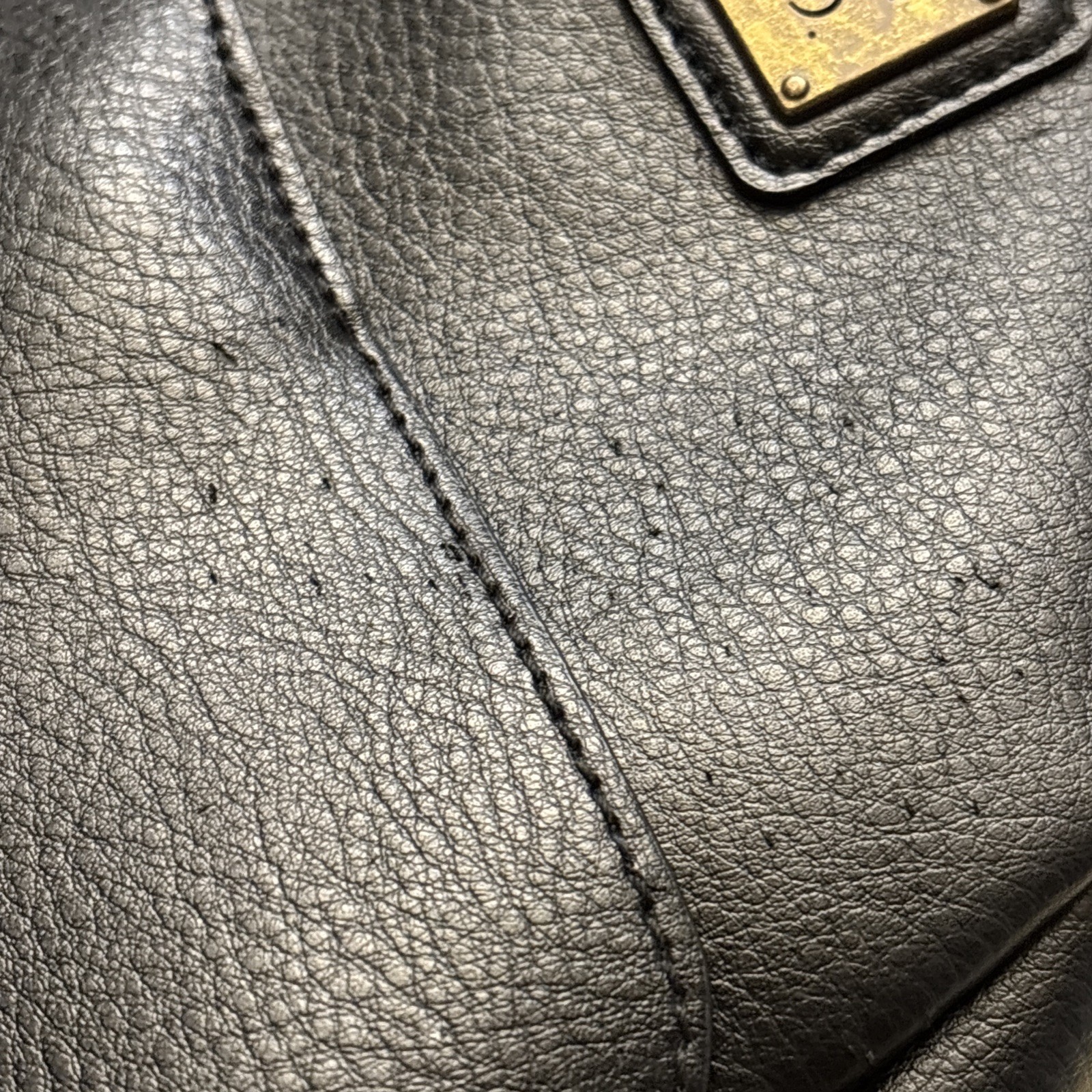 VTG FRYE & Co. Backpack Black Leather Quality Medium (MINOR SCRATCHES)