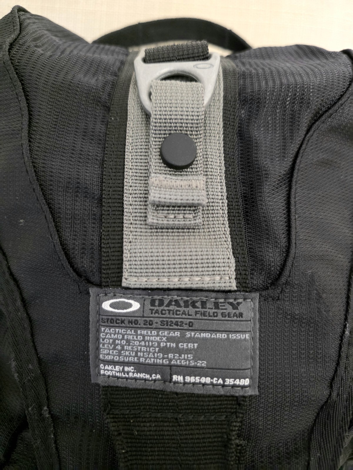 Oakley Tactical Field Gear Backpack Black Rare w/ Original Cover