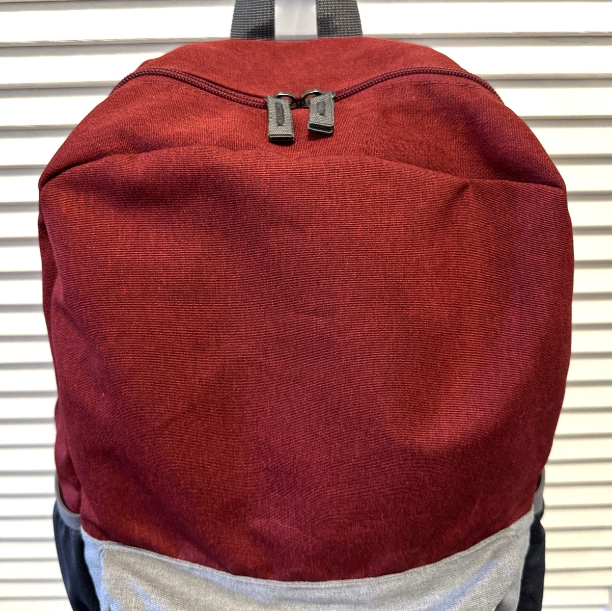 Solo New York Re:Solve Backpack Laptop Sleeve Recycled Red and Gray 16.5″x11.5″