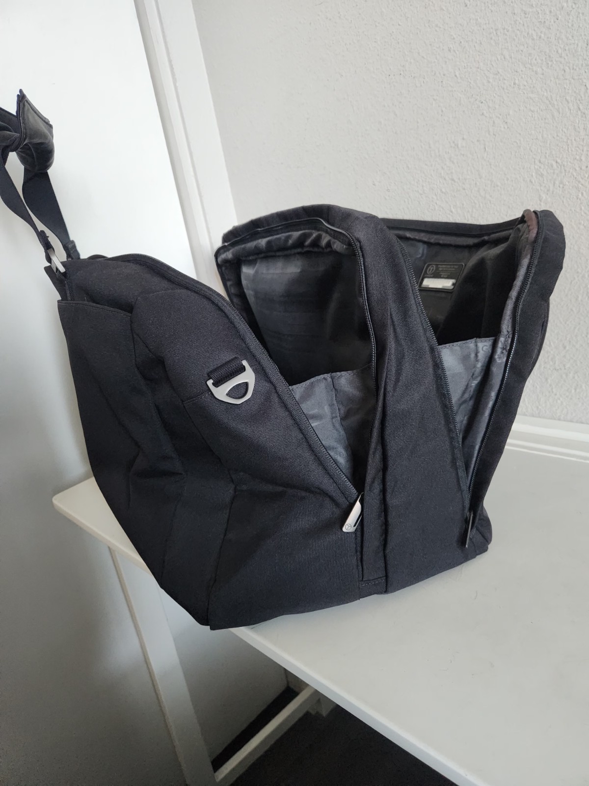 TUMI T-Tech Essential Gear Duffel Bag 67754D