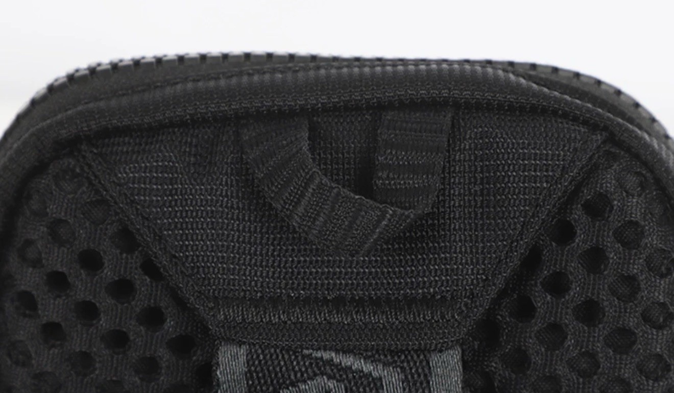 Nike Air Max Essentials Crossbody Bag Unisex Casual Travel Black New HF6994-010