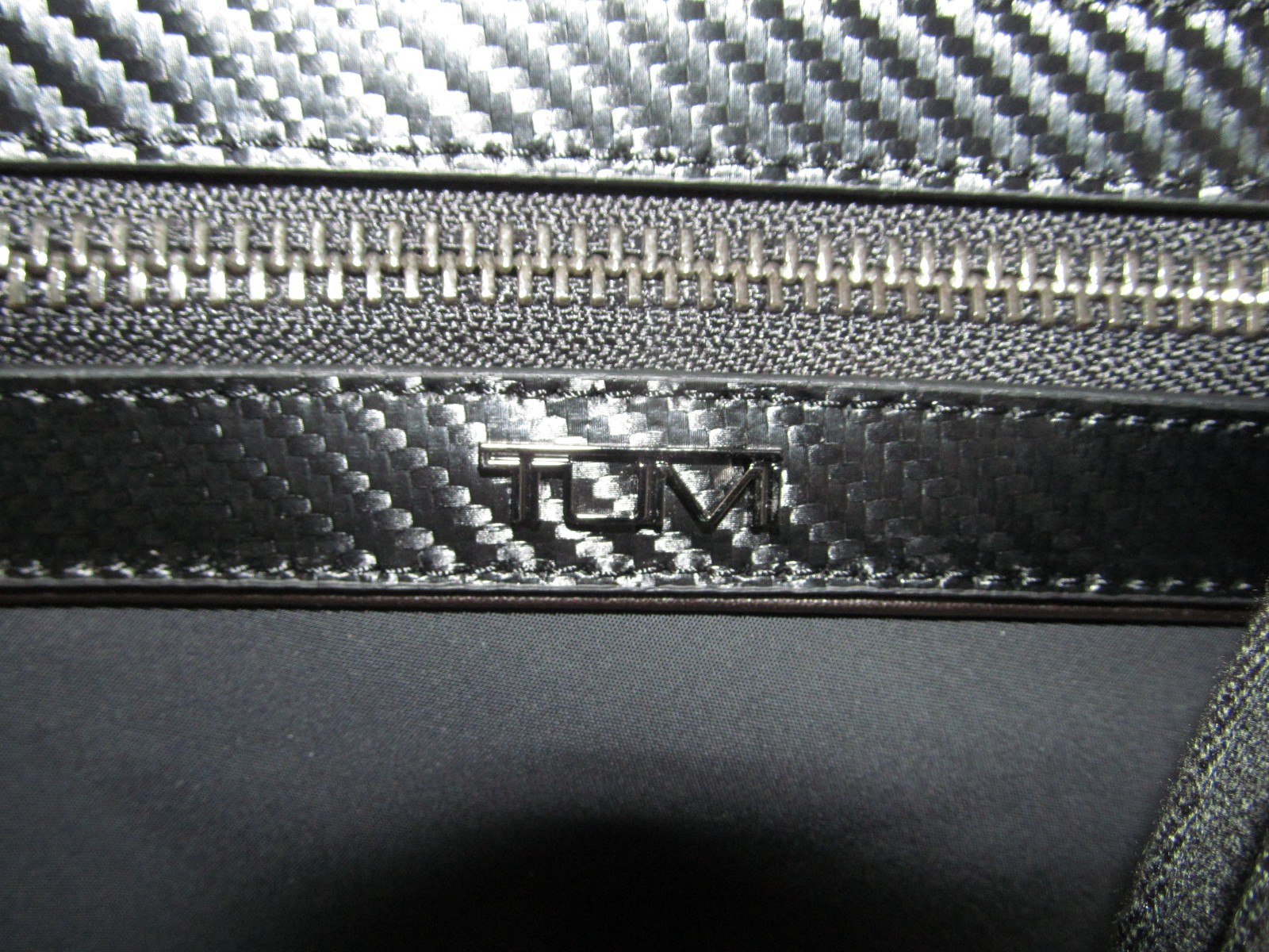 TUMI Kalvin Executive Black Nylon-Leather 14″ Laptop Sleeve-Crossbody-Carbon NWT