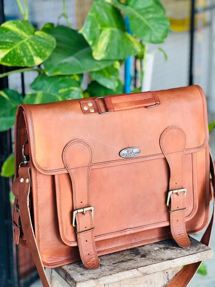 Financy Quality Leather Laptop Computer Bag/Satchel/Messenger Bag Brown 18x14x6″