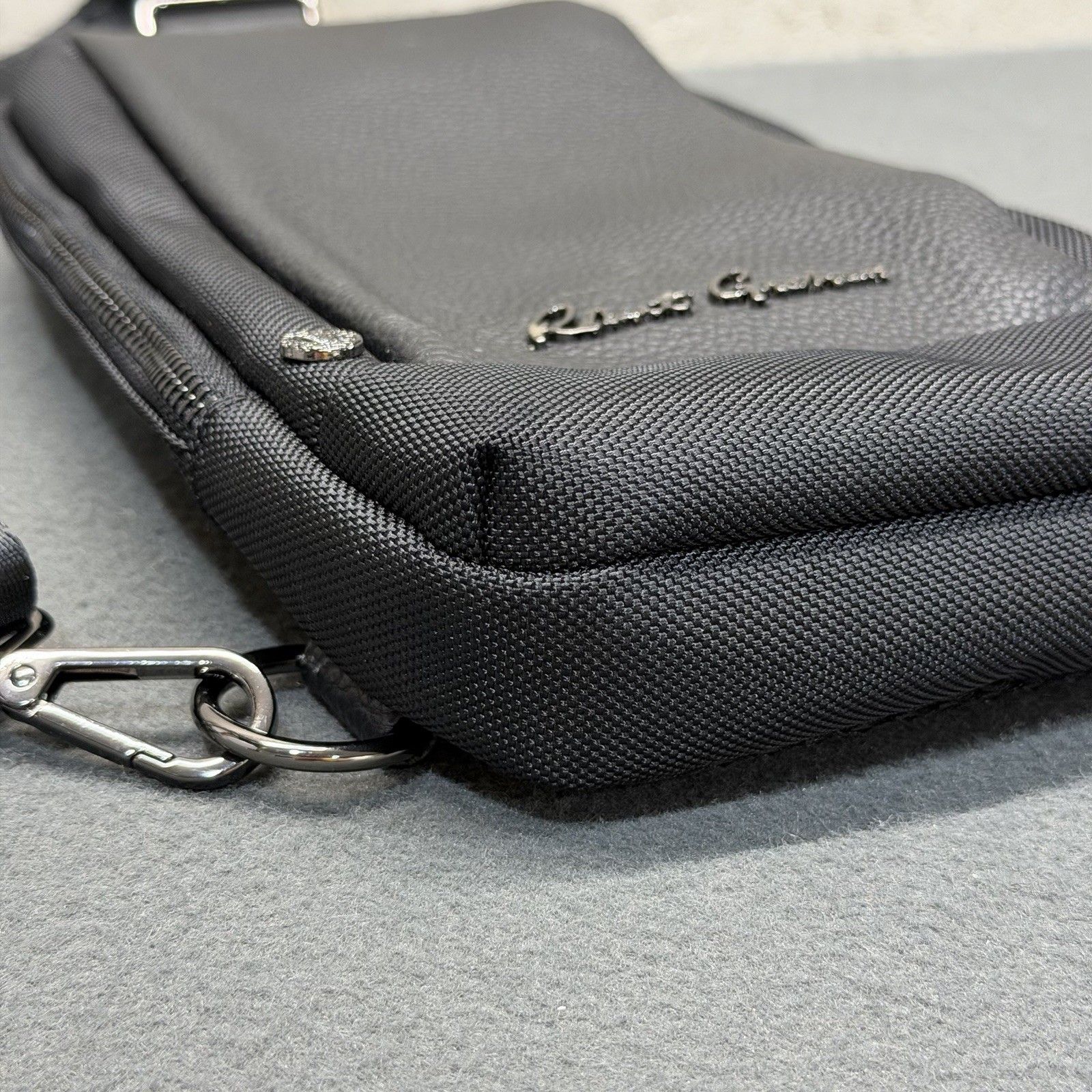 Robert Graham Mixed Media Sling Bag / Crossbody – Black Pebble Small Bag